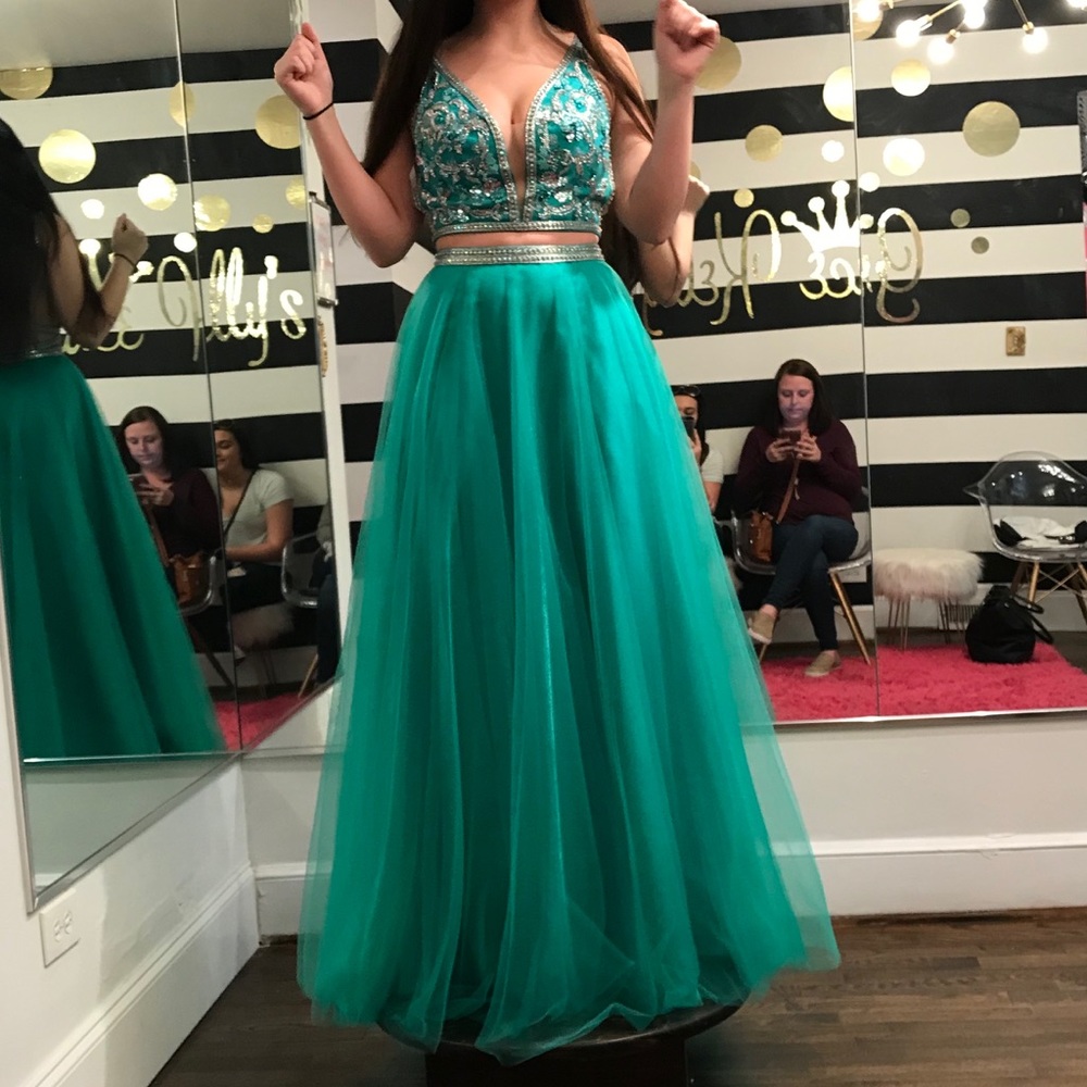 Rachel Allan two-piece brand new no alterations